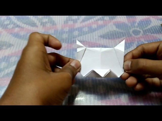 Origami cat face