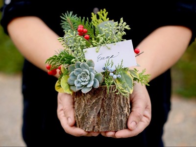 Holiday Place Card Holder. Party Favor. Garden Answer