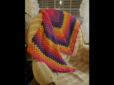 Crocheted Triangular Granny Shawl Tutorial