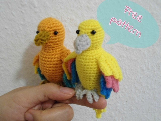 How to crochet little Bird