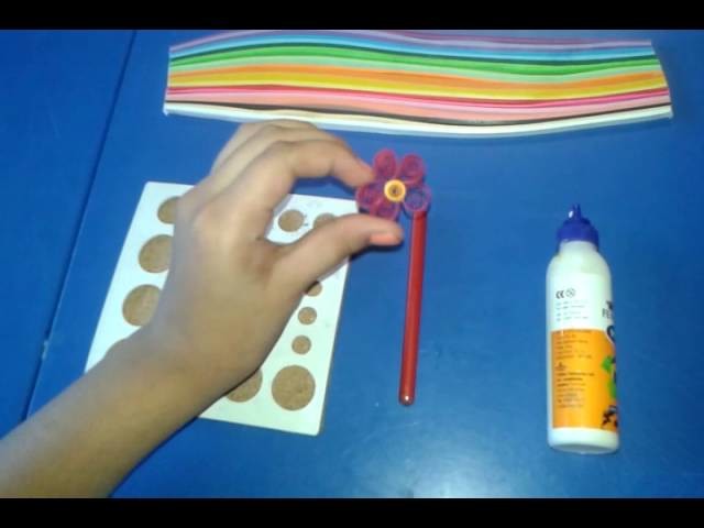 Simple quilling flower for beginners