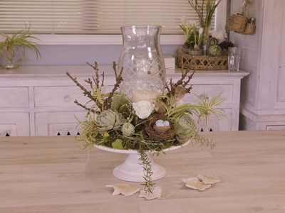 How to Make a French-inspired Christmas Table Flower Arrangement