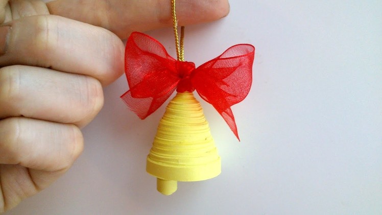How to make a Quilling Paper Christmas Bell Decoration.