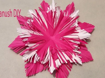 HOW TO MAKE A SNOWFLAKE OUT OF PAPER