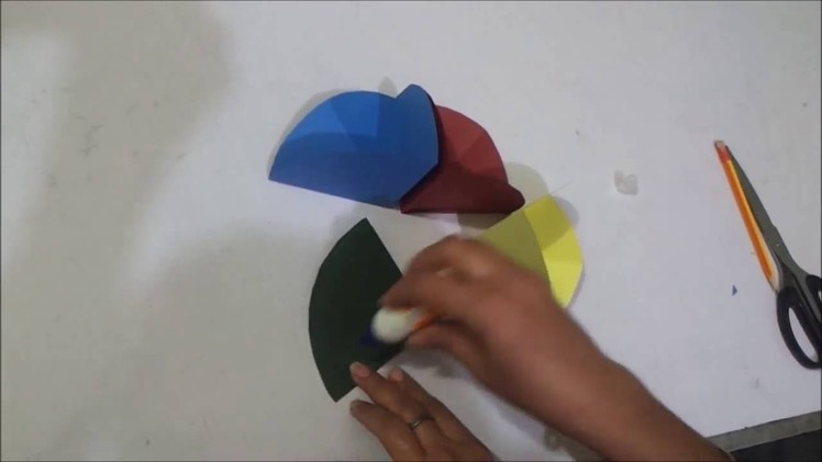 How to make brochure