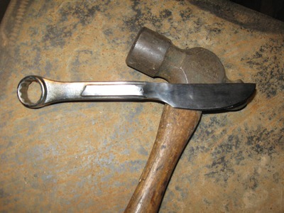 Blacksmithing - Forging a knife from a wrench