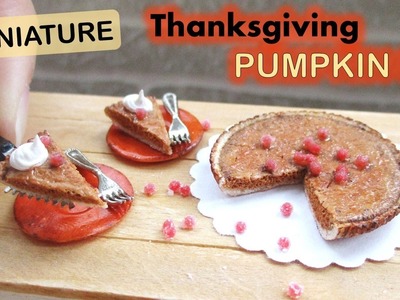 Miniature Thanksgiving Pumpkin Pie. Polymer Clay Tutorial. Maive Ferrando