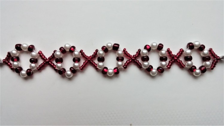 Xoxox bracelet using 3 kinds of beads . Easy beginners bracelet