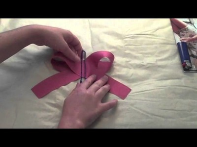 How to Make a Bow - SIMPLE Insructions to Make a Basic Hair Bow