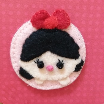 Adorable Felt Handmade Tsum Tsum Characters - Snow White (Fridge Magnet)