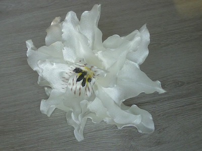 DIY *Fabric lily kanzashi*