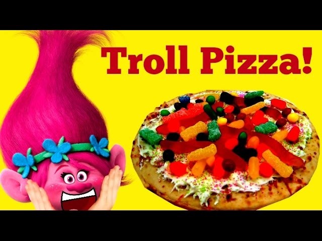 DREAMWORKS TROLLS Poppy Makes a Troll Pizza!!  DIY!  Boss Baby Helps!!