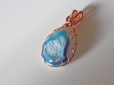 Netting Around a Cabochon With Bail Tutorial