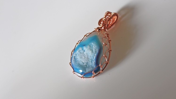 Netting Around a Cabochon With Bail Tutorial