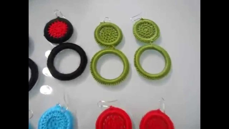 Crochet accessories with rings for flamenco, flowers