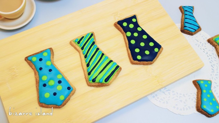DIY Father's Day Neck Tie Icing Cookies | d for delicious
