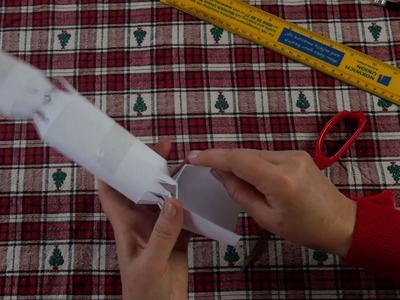 How to make a Christmas Cracker