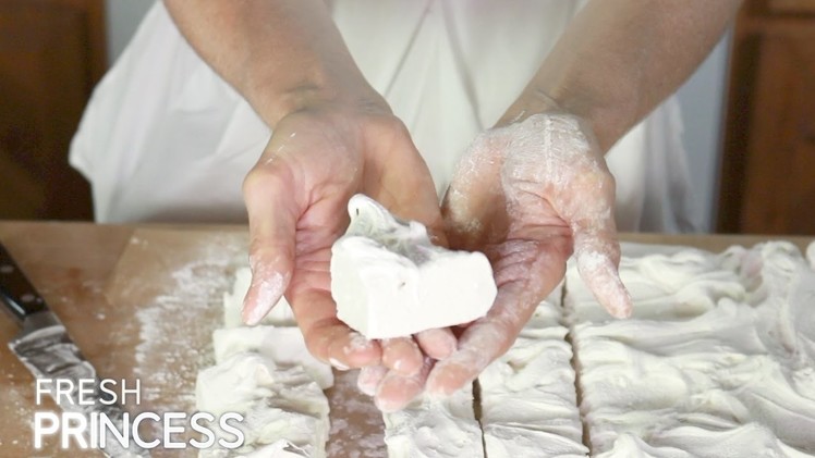 How To Make Homemade Marshmallows (Holiday Recipe)  |  Fresh P