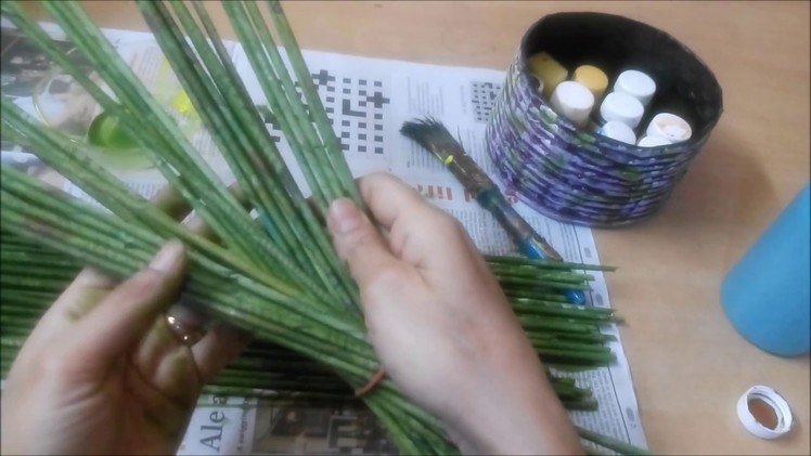 How To Make News Paper Tube & Color It
