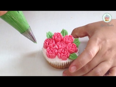 How to Use Russian Decorating Tips - Video Tutorial by Love2bake