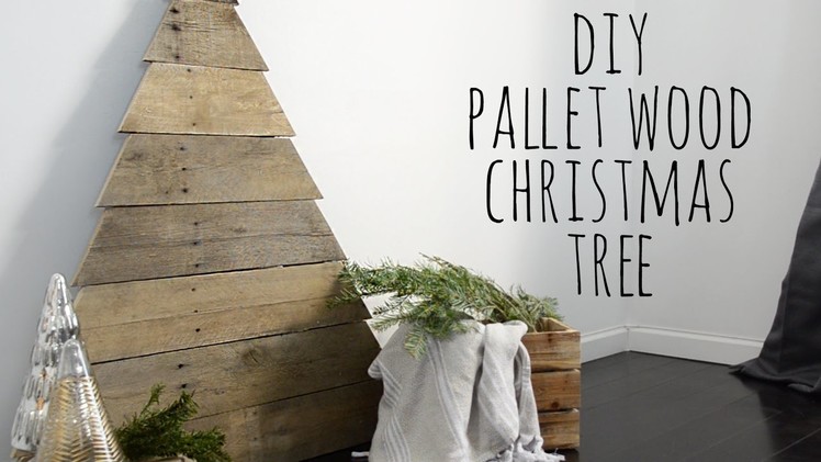 DIY Pallet Wood Christmas Tree