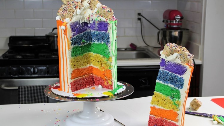 Rainbow Marshmallow Rice Krispies Cake I CHELSWEETS