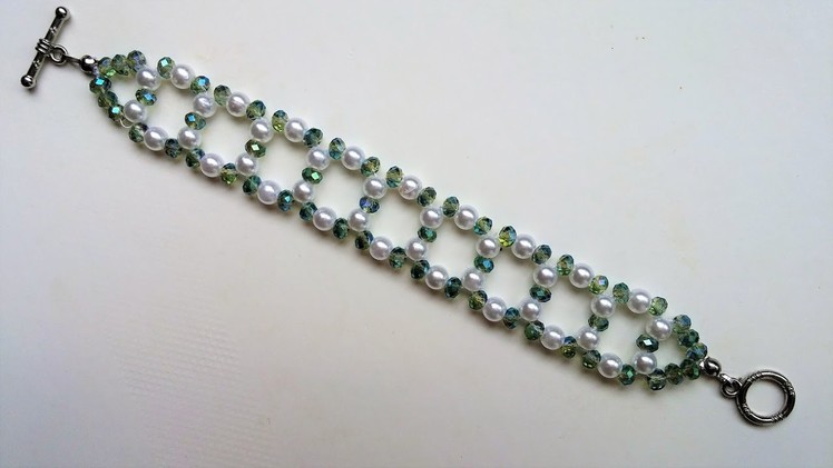 Easy and elegant DIY bracelet. Beaded bracelet pattern for beginners.
