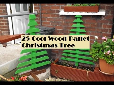 25 Cool Wood Pallet Christmas Tree