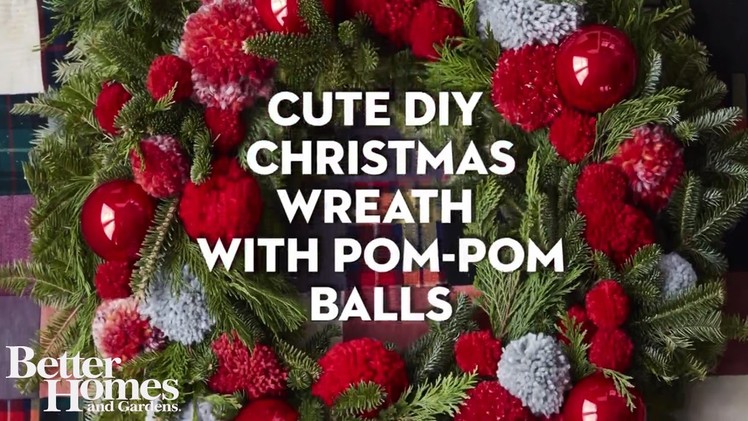 Cute DIY Christmas Wreath with Pom-Pom Balls