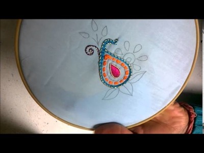 Embroidery pattern using basic stitches