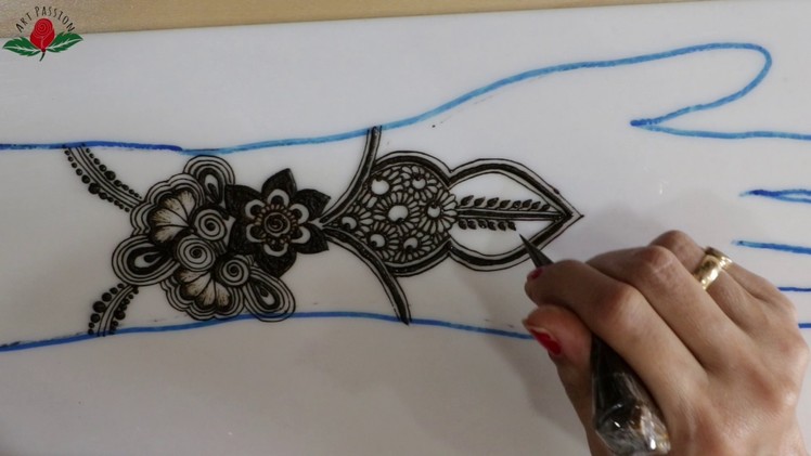 Simple mehendi chapter 47: DIY simple semibridal mehendi henna design