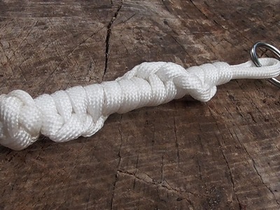 How To Tie A Miniature Bell Rope Paracord Keychain