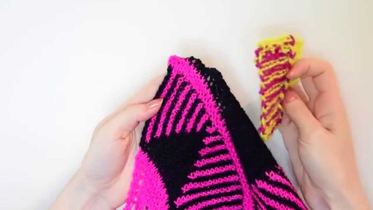 Knit Tips: Picking up stitches along a striped edge