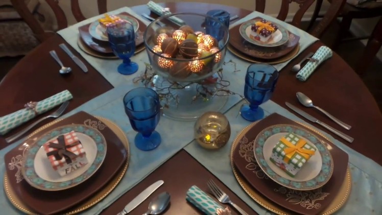 A Budget-friendly Thanksgiving Dinner Table