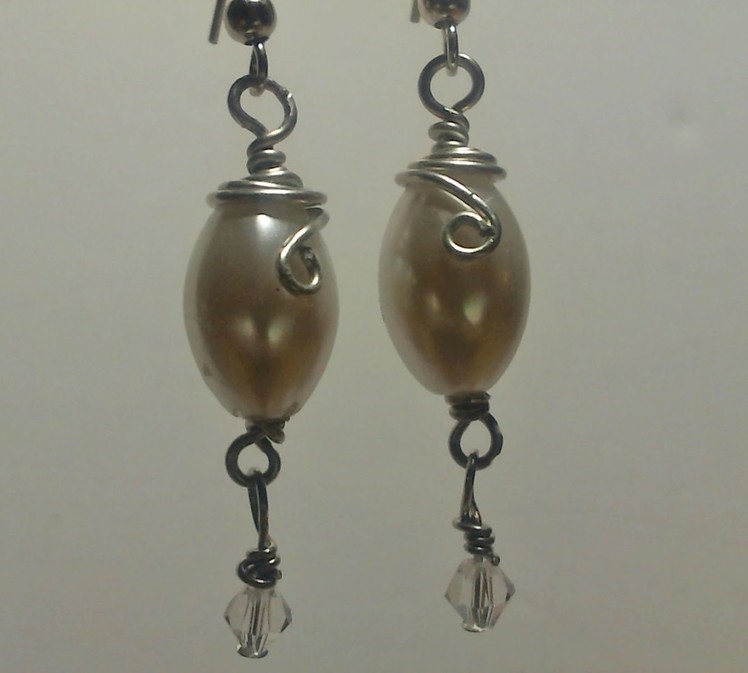 How to make wire wrap pearl earrings. Very Nice!