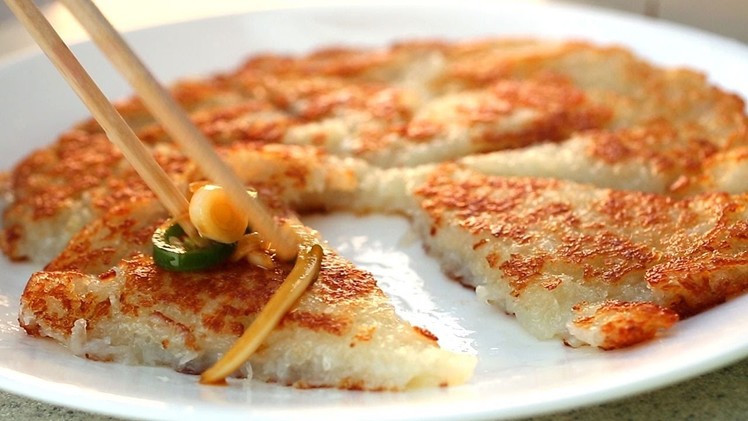 Simple potato pancake (Gamjajeon: 감자전)
