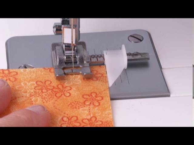 Singer® Sew Easy Presser Foot Tutorial