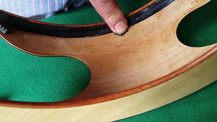 CLASSICAL GUITAR: Assembling the SHELL - CAMILLO PERRELLA, luthier