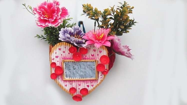 How To Make Flower Vase With Photo Frame using Newspaper