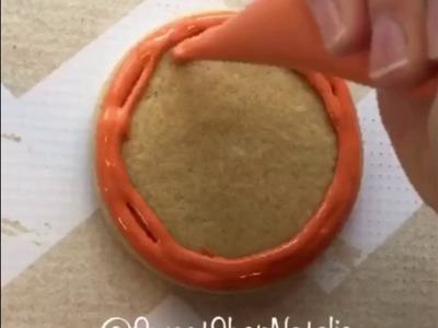 How to decorate a basketball cookie!