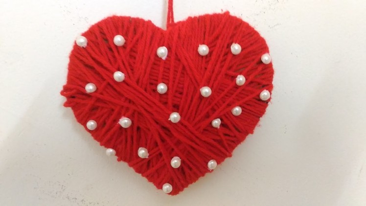 DIY: Easy valentine's day craft: DIY yarn heart