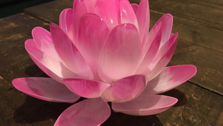 DIY Plastic Spoon Lotus Flower