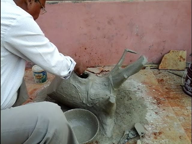 Making of cement tree trunk for garden decoration