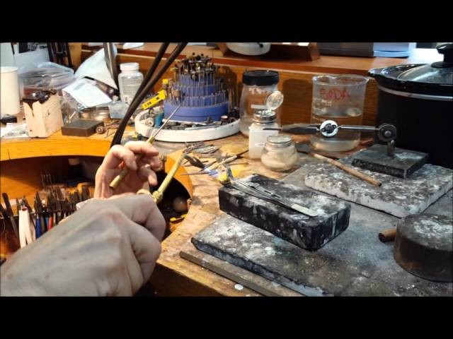Soldering a Bezel to a Ring at Trios Studio