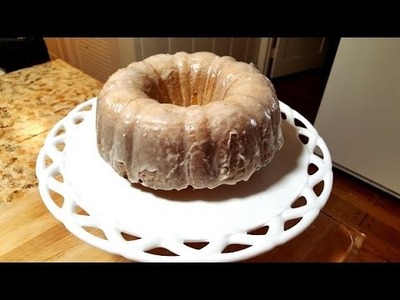 Entenmann's Louisiana Crunch Cake Copycat Recipe - How to make a glazed crunch cake