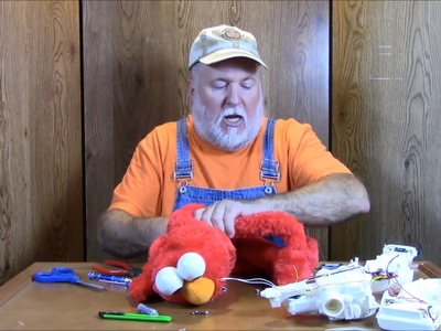 How to Make an Elmo Puppet The Hard Way The DIY Magician