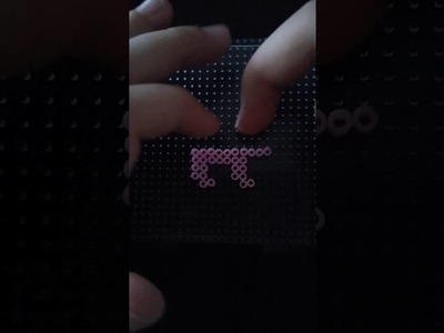 Cum se face o pisica din margele hama beads mini