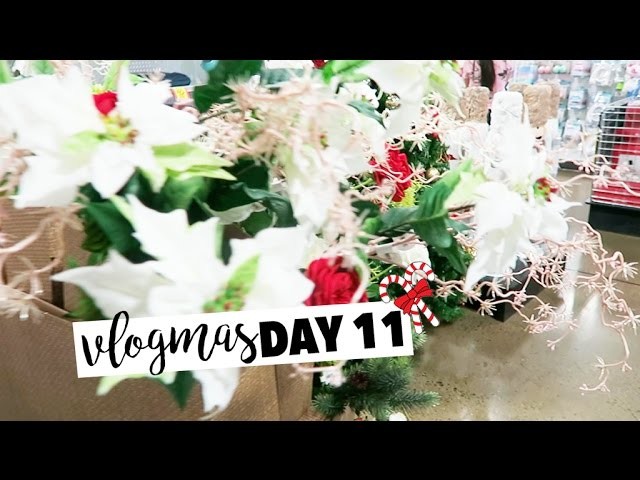 Finishing The Christmas Decorations - Vlogmas Day 11