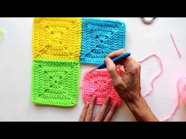 CROCHET: Join-As-You-Go Solid Granny Squares