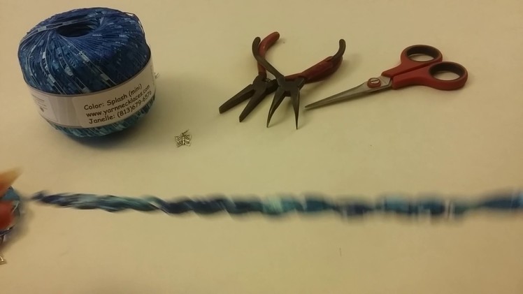How to make a Crocheted Trellis Ladder Yarn Simple Charm Bracelet